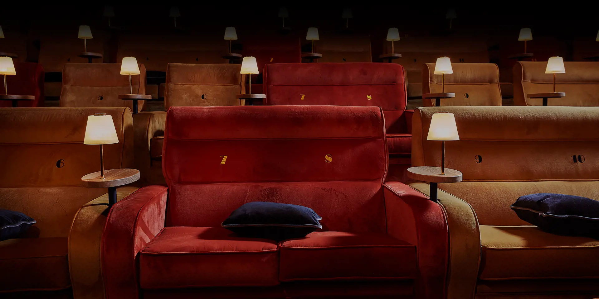 IMG_3716 Love Seats Pathé Tuschinski Amsterdam