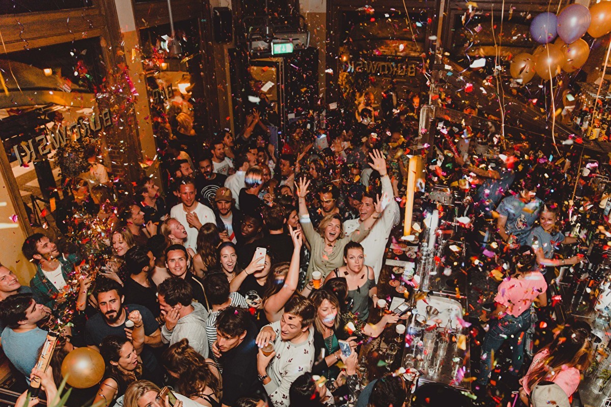 アムステルダム・イーストに出かけるアムステルダム・イーストに出かける。