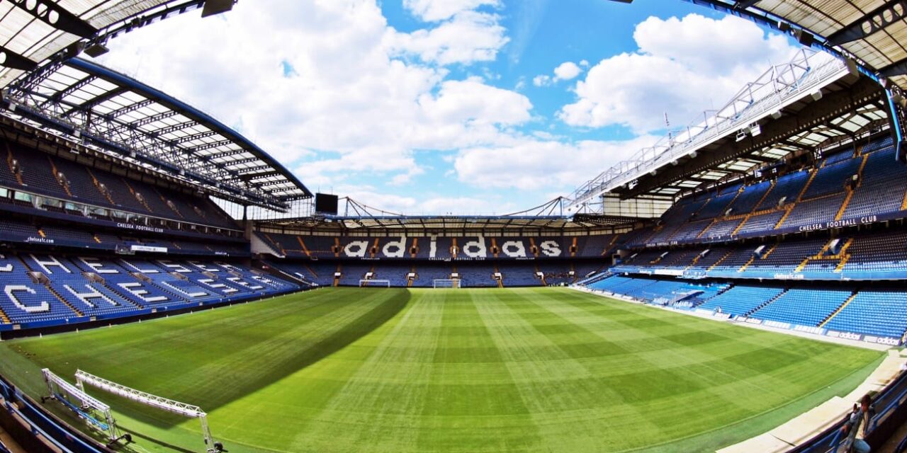 Where can you watch Chelsea – Ajax (22 October 2025) in Amsterdam?